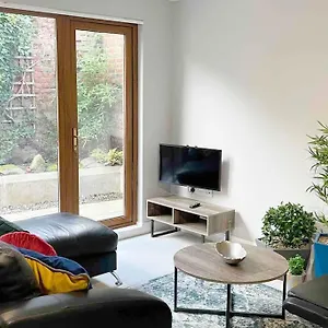 Villa Close To Centre.modern Opened Planned 