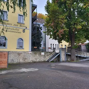 Hotel Zur Rose, Peruanisches Restaurant Und Franzoesisches Cafe Zell am Main